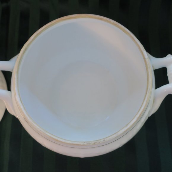 Vintage Floral Large Covered Serving Piece/Platter - Picture 6 of 12